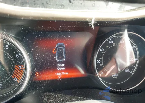 2014 Jeep Cherokee Limited z USA, uszkodzony, nr VIN 1C4PJMDS1EW272575